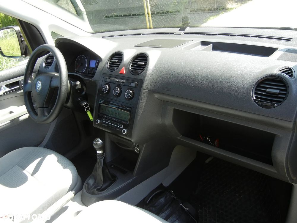 Volkswagen Caddy - 14