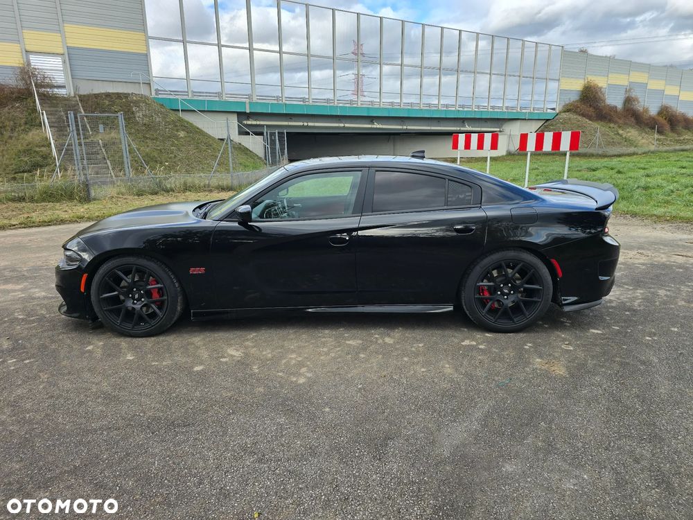 Dodge Charger 6.4 Scat Pack - 23
