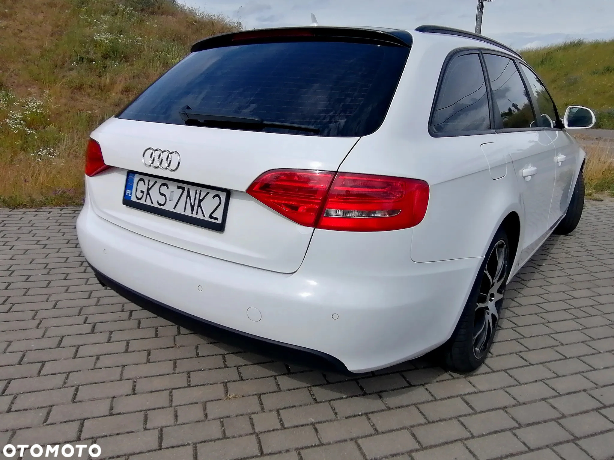 Audi A4 Avant 2.0 TDI DPF multitronic Attraction - 8