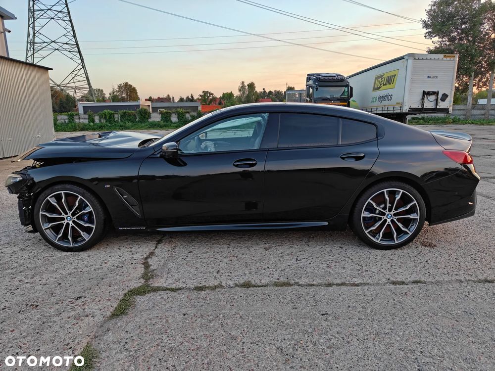 BMW Seria 8 - 19