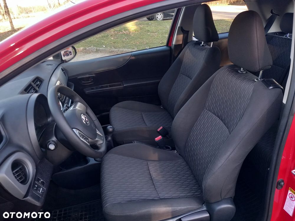 Toyota Yaris 1.0 VVT-i Cool Edition - 11