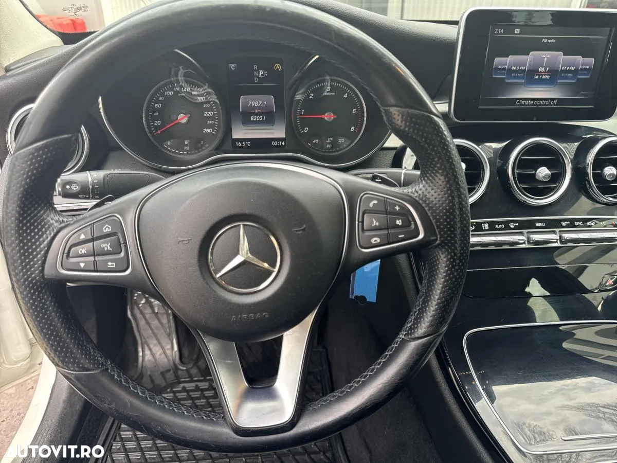 Mercedes-Benz C - 10