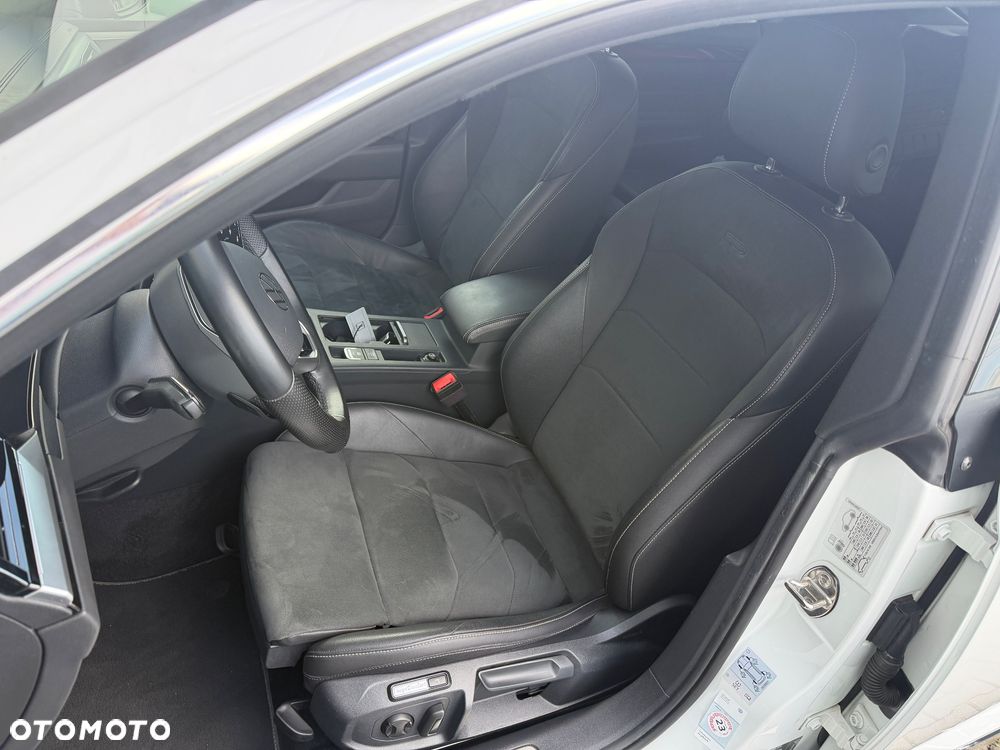 Volkswagen Arteon 2.0 TDI SCR 4Motion DSG R-Line - 15