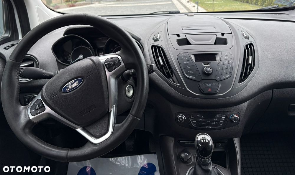 Ford Tourneo Courier 1.5 TDCi Trend - 10