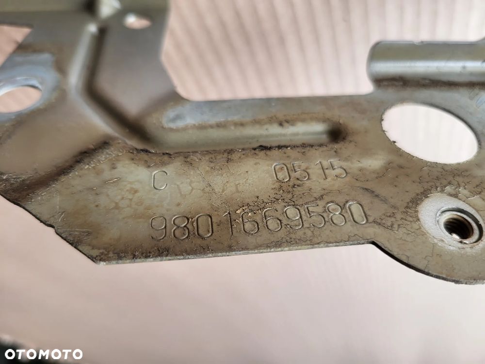 Wspornik mocowanie błotnika lewego Citroen C4 Picasso II - 9