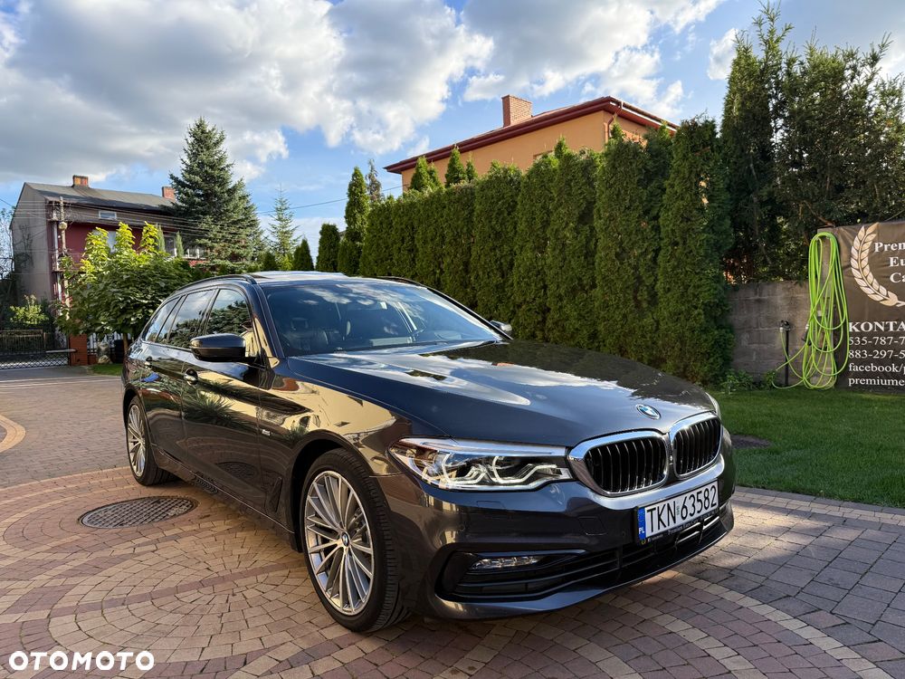 BMW Seria 5 520d Touring Sport Line - 4