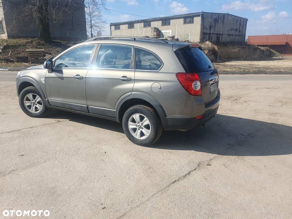 Chevrolet Captiva 2.4 2WD 5 Sitzer LS - 4