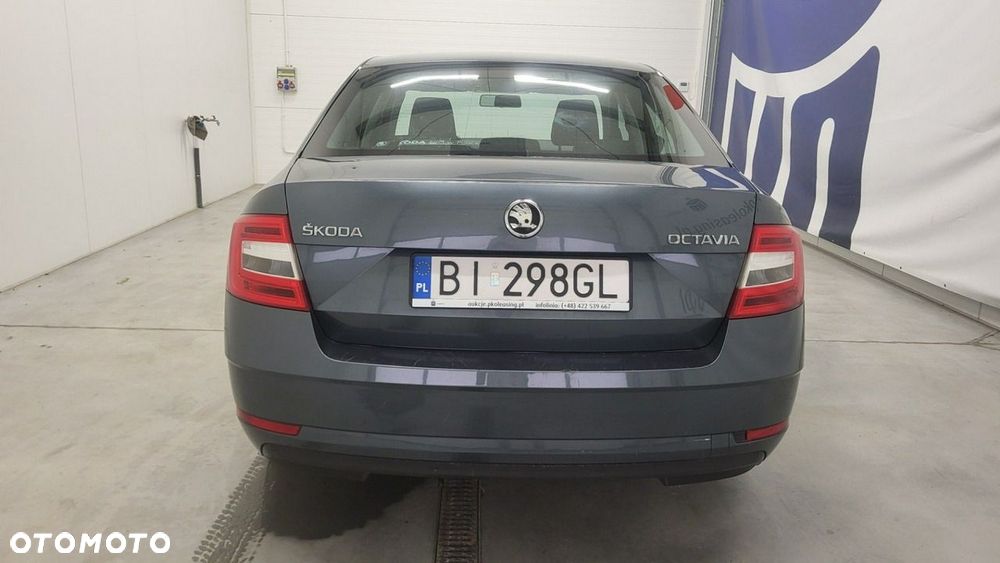 Skoda Octavia - 7