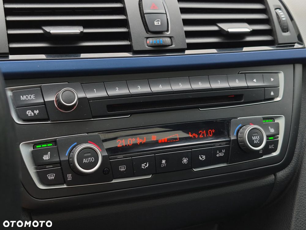 BMW Seria 3 320d xDrive - 18
