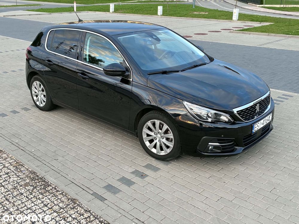 Peugeot 308 - 1