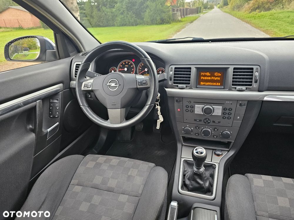 Opel Vectra 1.8 GTS - 12