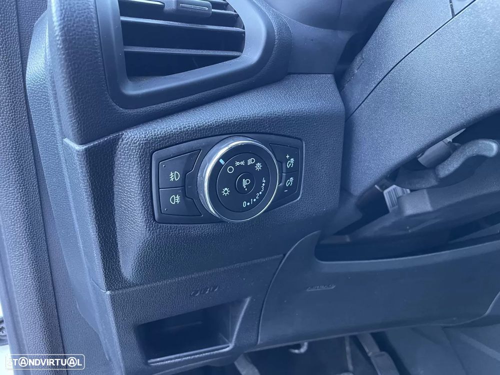 Ford EcoSport 1.5 TDCi Titanium Plus - 22