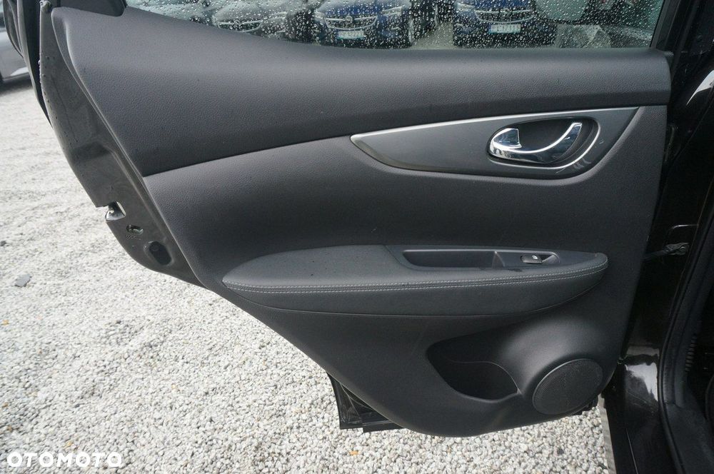 Nissan Qashqai 1.3 DIG-T Tekna EU6d - 23