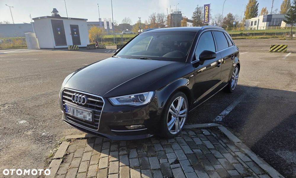 Audi A3 Sportback - 1