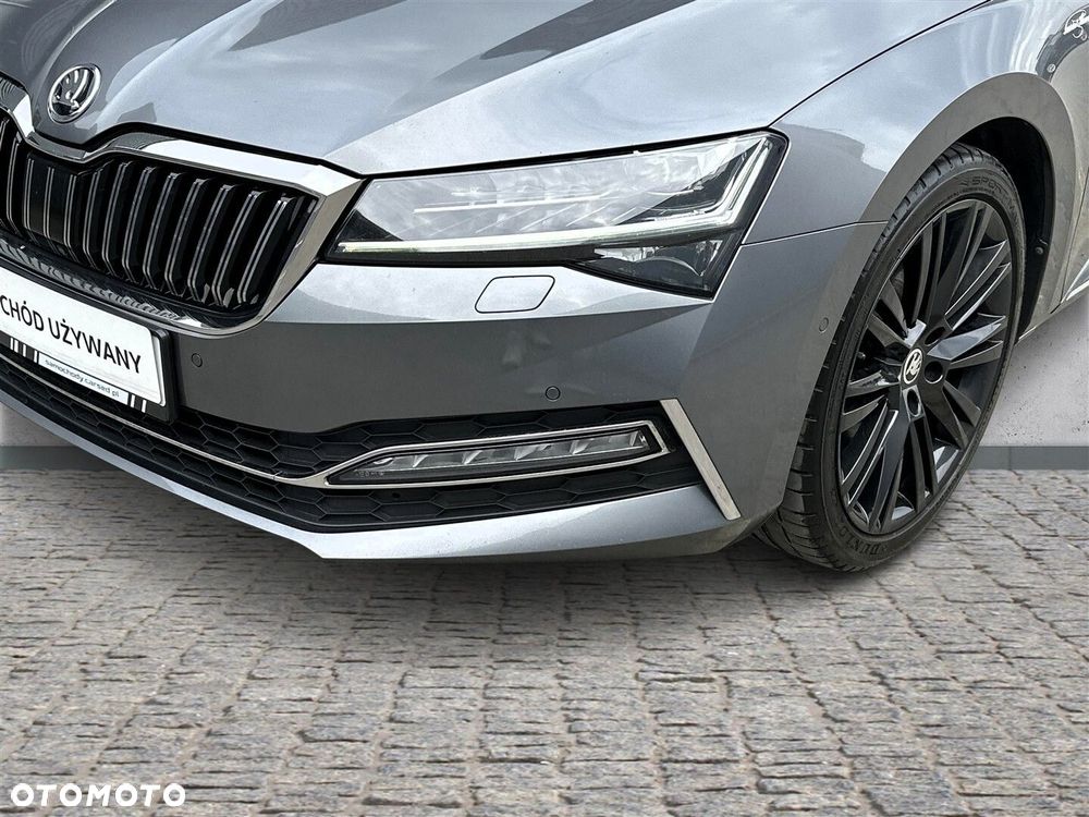 Skoda Superb 2.0 TDI SCR 4x4 L&K DSG - 36