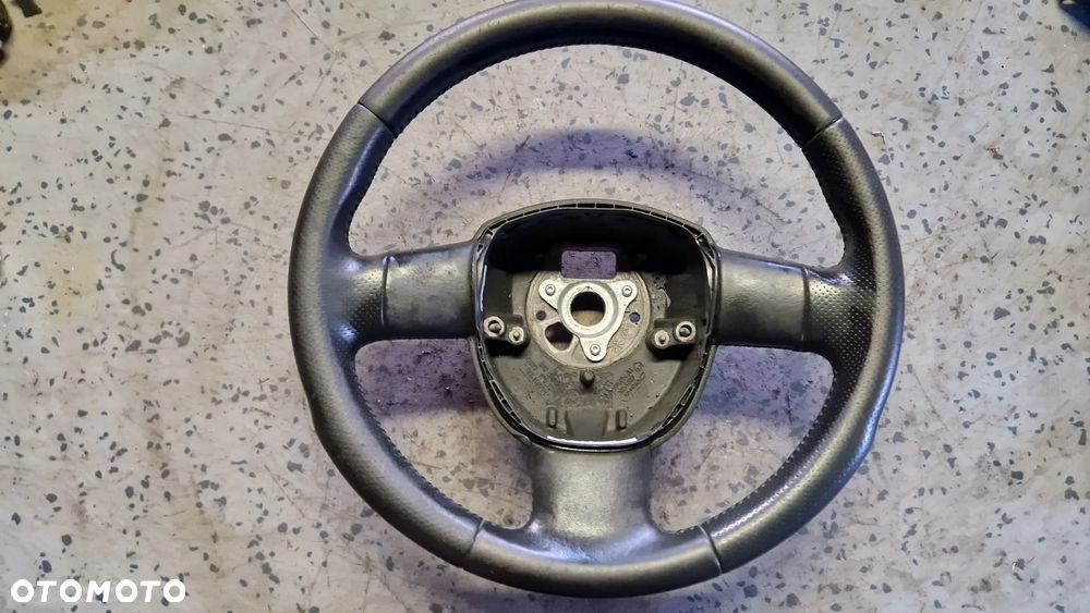 AUDI A3 8P KIEROWNICA 8P0419091CK - 1