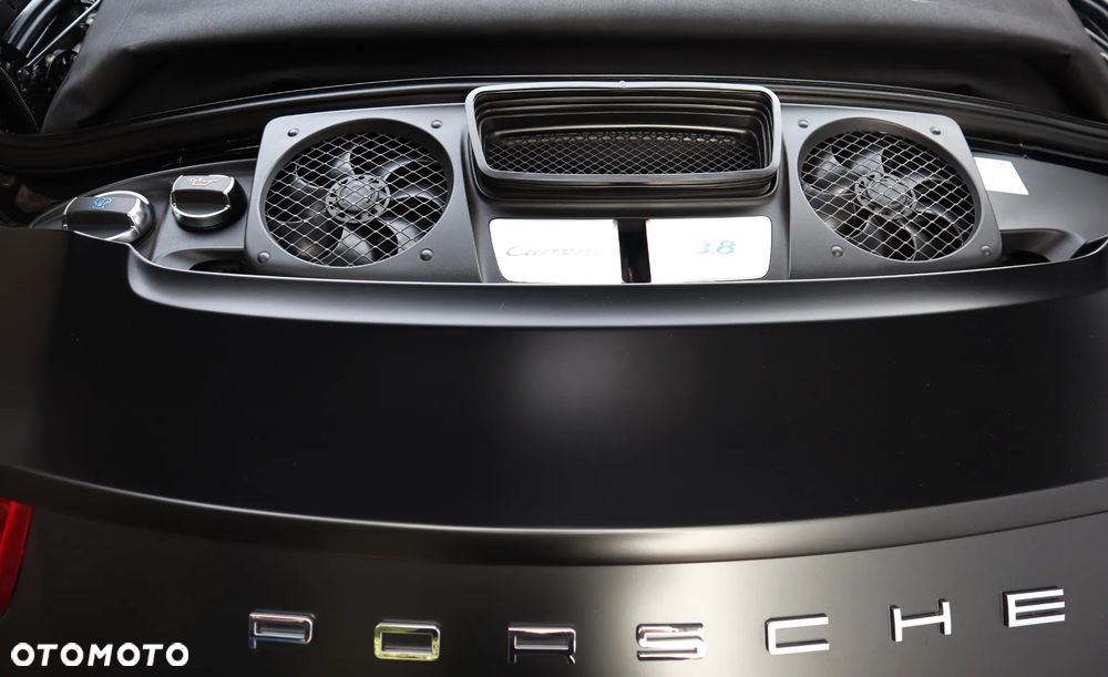 Porsche 911 Carrera S PDK - 11