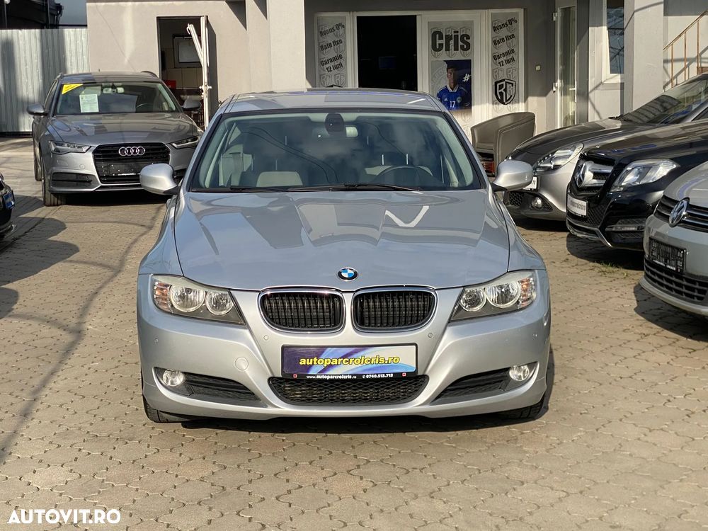 BMW Seria 3 320d EfficientDynamics Edition - 2