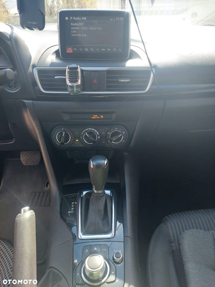 Mazda 3 SKYACTIV-G 120 Automatik Center-Line - 8