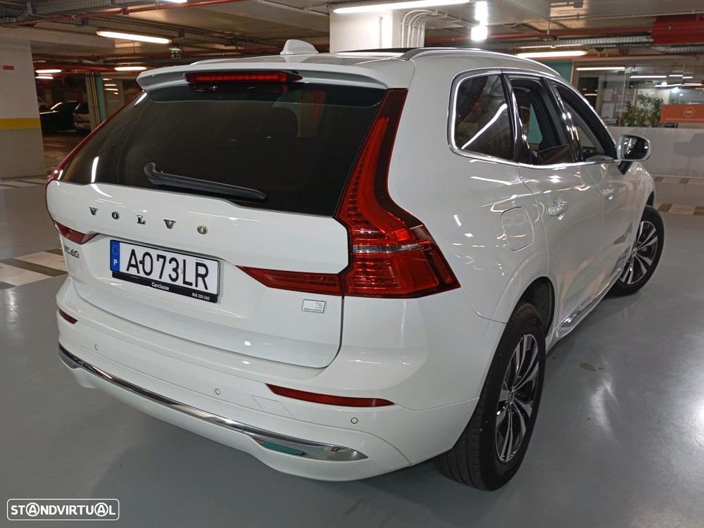 Volvo XC 60 2.0 T6 PHEV Inscription Expression AWD - 3