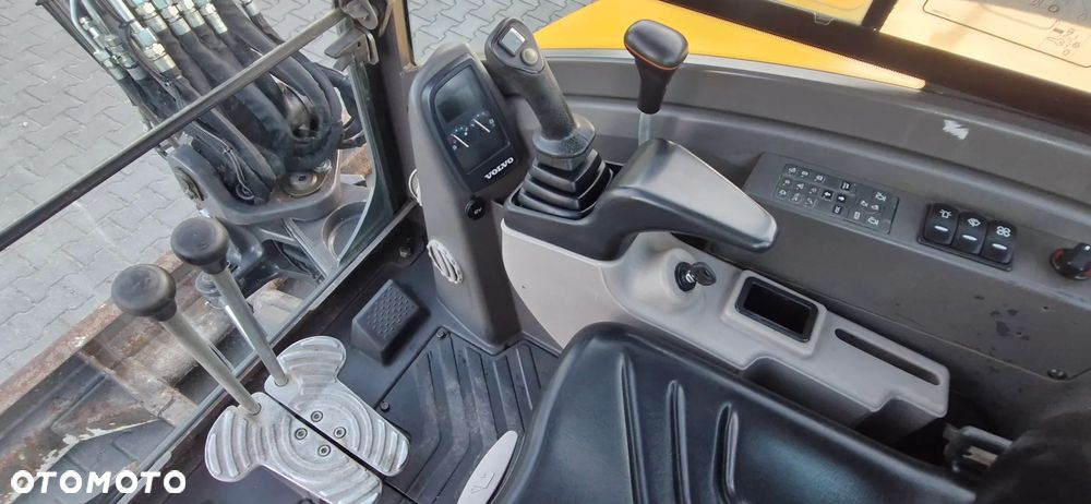 Volvo ECR 50D/ Nowy Model/ Maszyna sprowadzona/ - 15