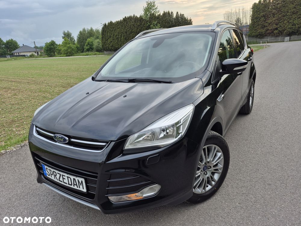 Ford Kuga 2.0 TDCi 2x4 Titanium - 2