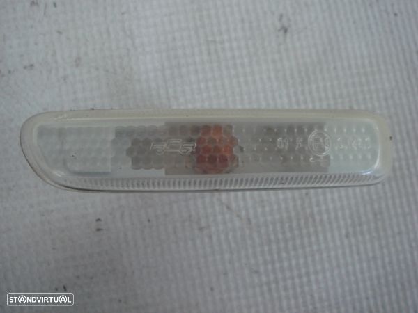 Farolim Pisca Fr Esq Guardalamas  Bmw 3 (E46) - 1