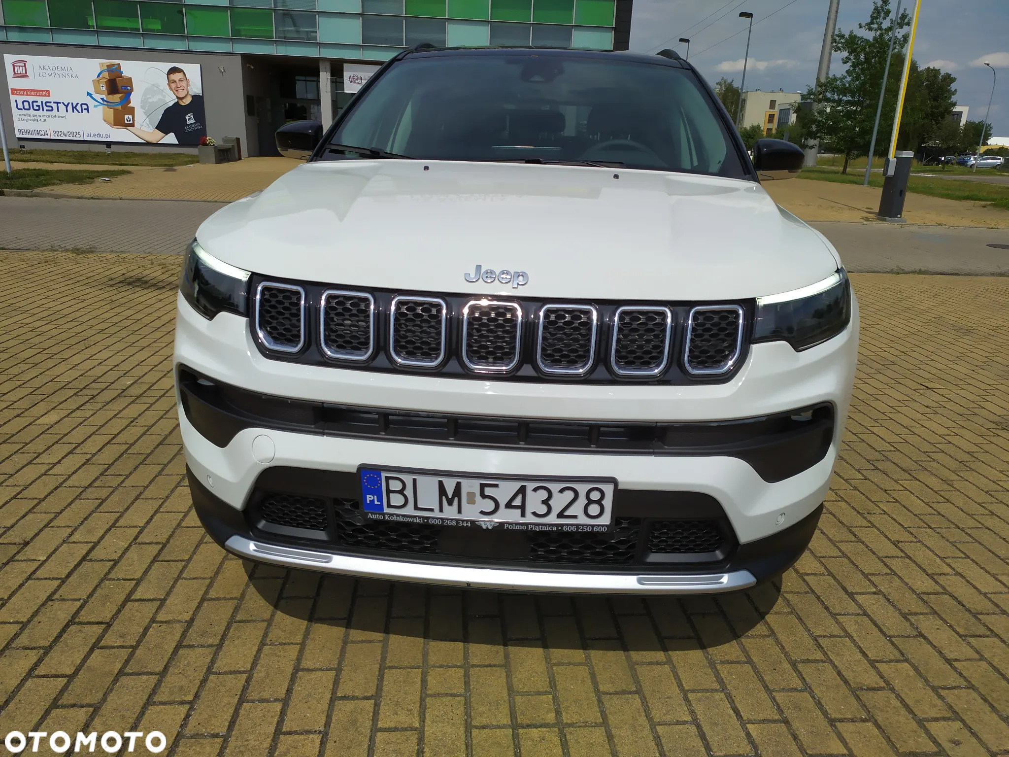 Jeep Compass - 2