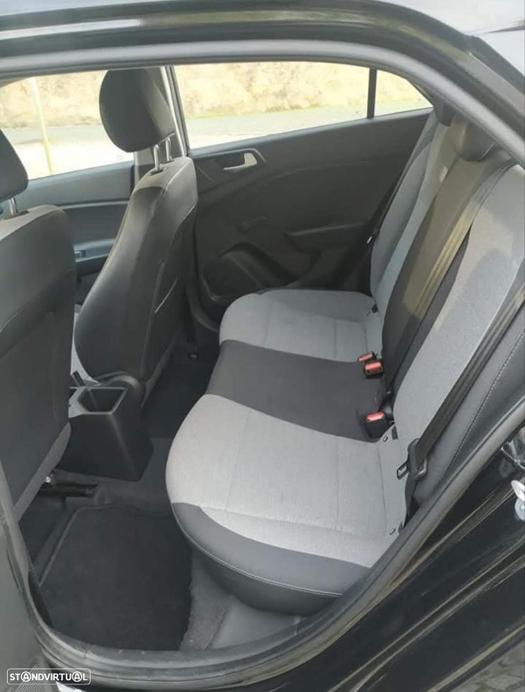 Hyundai i20 1.2 Blue Classic - 3