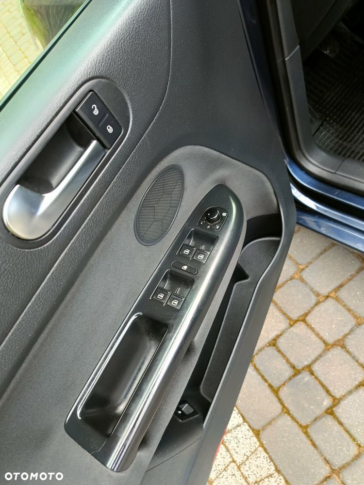 Volkswagen Golf Plus 1.6 Trendline - 9