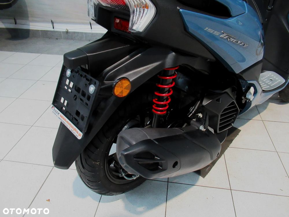 Yamaha Tricity - 28