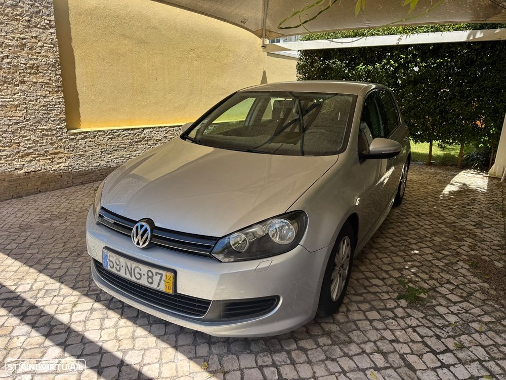 VW Golf 1.6 TDi Trendline BlueMotion - 3