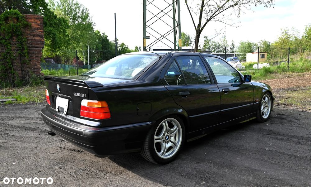 BMW Seria 3 - 18
