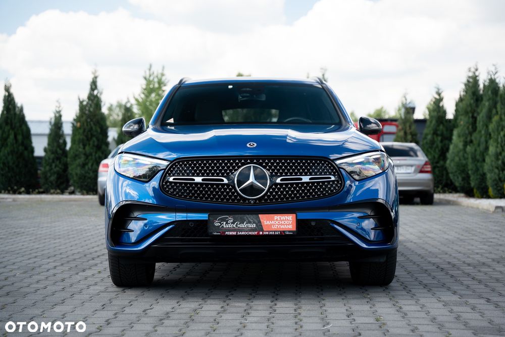 Mercedes-Benz GLC 200 4Matic 9G-TRONIC AMG Line Advanced - 18