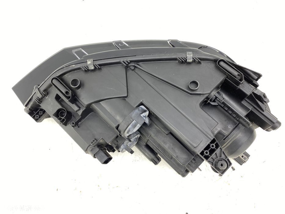 Volkswagen TOURAN III lampa lewy przód 5TB 15-20 - 7