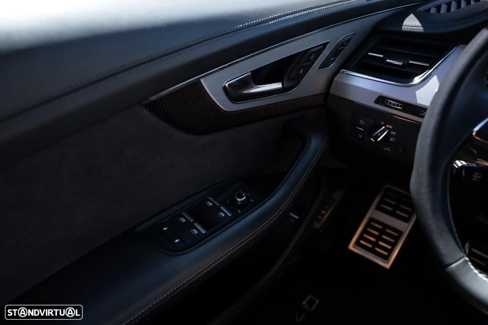 Audi SQ7 4.0 TDI V8 quattro Tiptronic 7L — fotografia 48