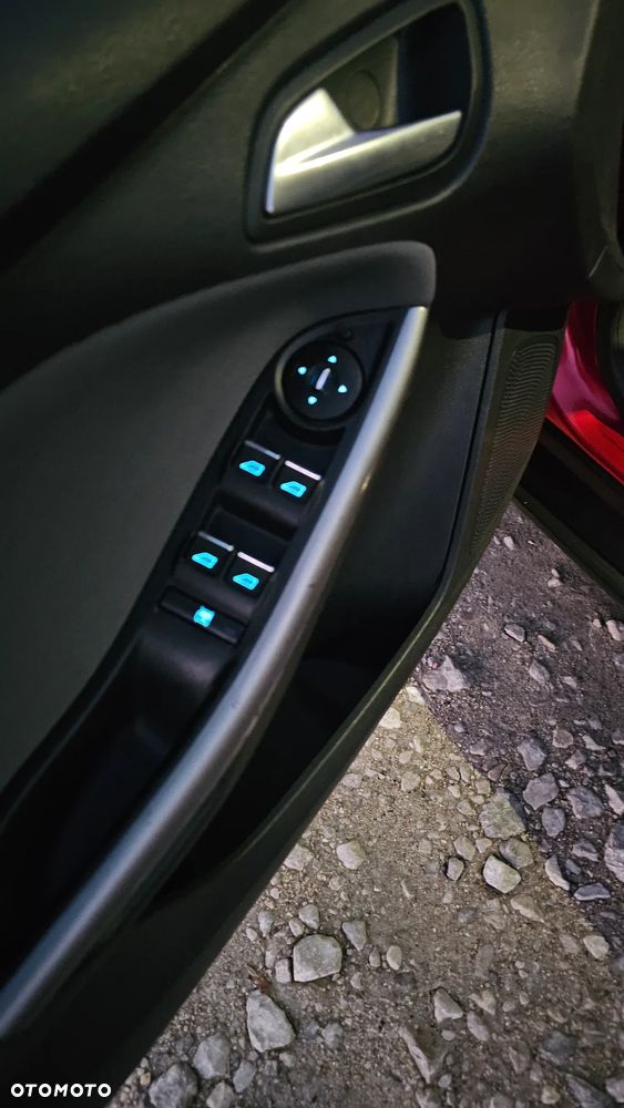 Ford Focus 1.6 Gold X - 21