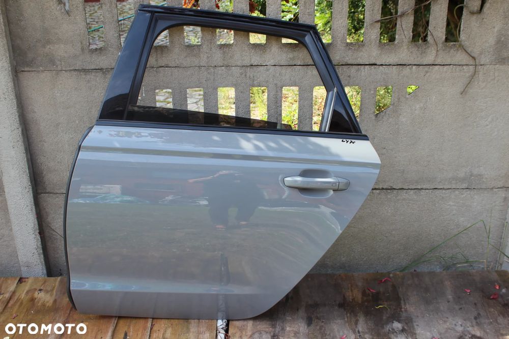 DRZWI TYLNE LEWE AUDI A6 C7 AVANT LY7C 2017