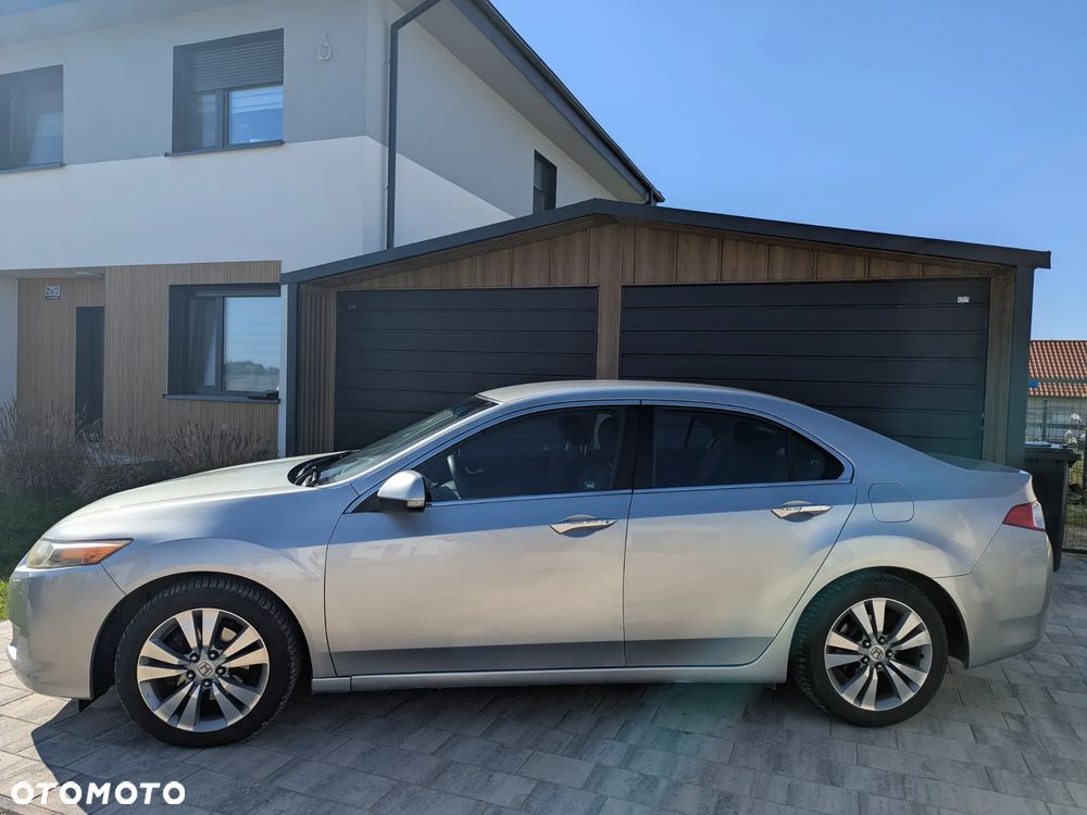 Honda Accord 2.0 Elegance - 2