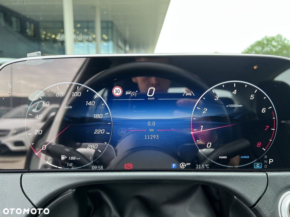 Mercedes-Benz Klasa E 200 mHEV 4-Matic Avantgarde 9G-Tronic - 14