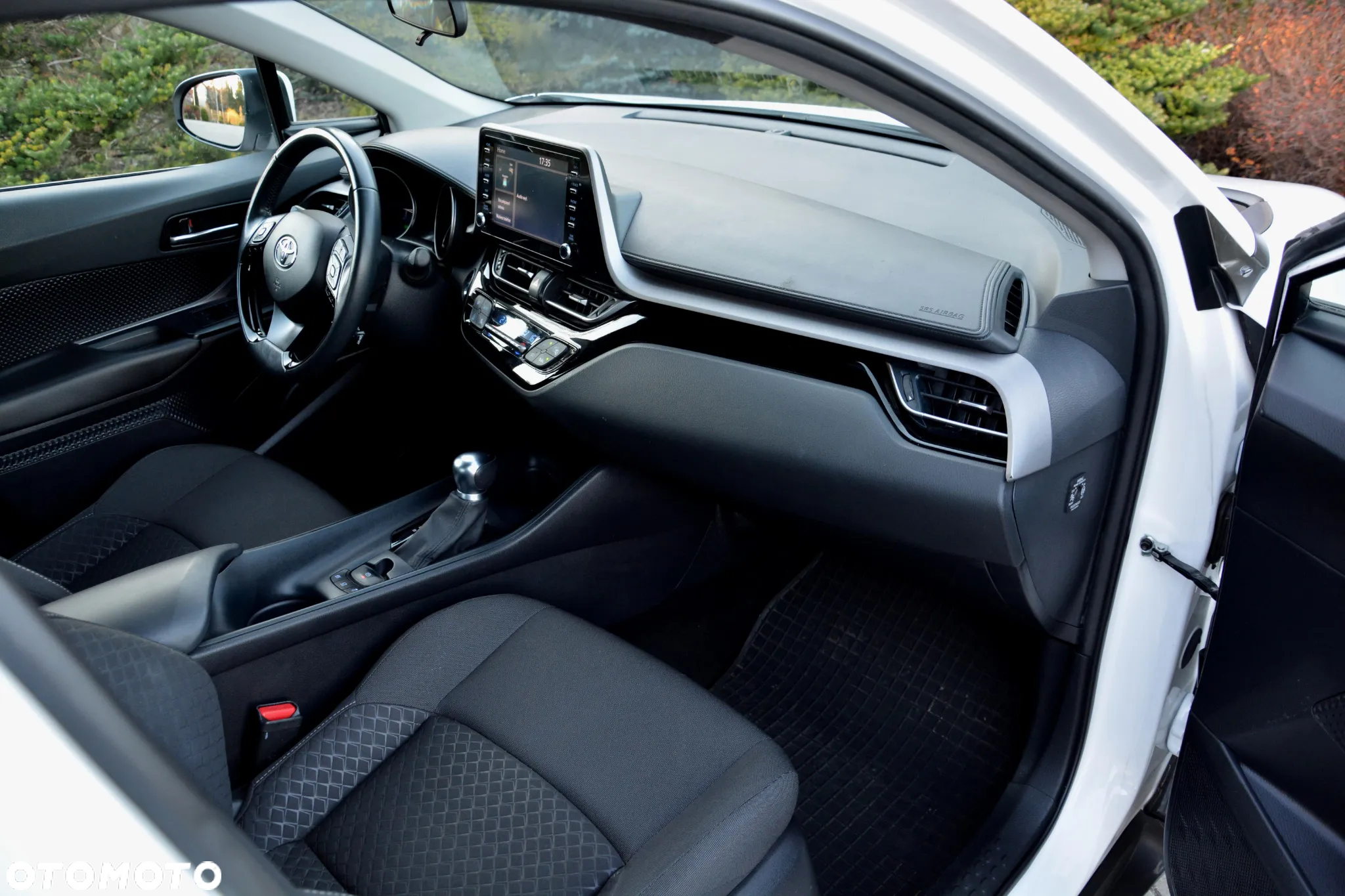 Toyota C-HR 1.8 Hybrid Comfort - 21
