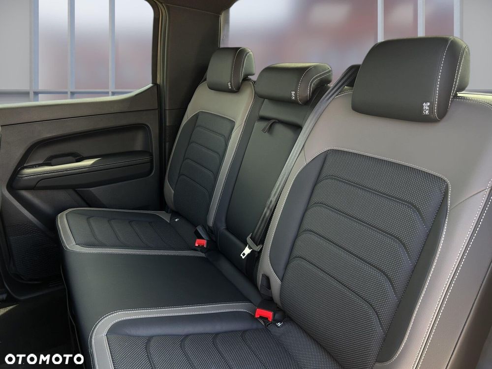 Volkswagen Amarok - 17