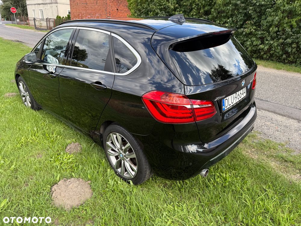 BMW Seria 2 220d xDrive Luxury Line sport - 22
