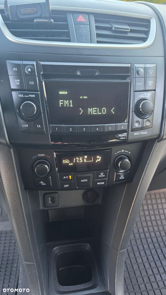 Suzuki Swift 1.2 Premium - 7