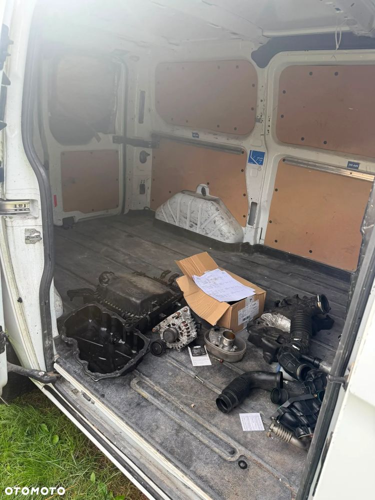 Ford Transit Custom - 5