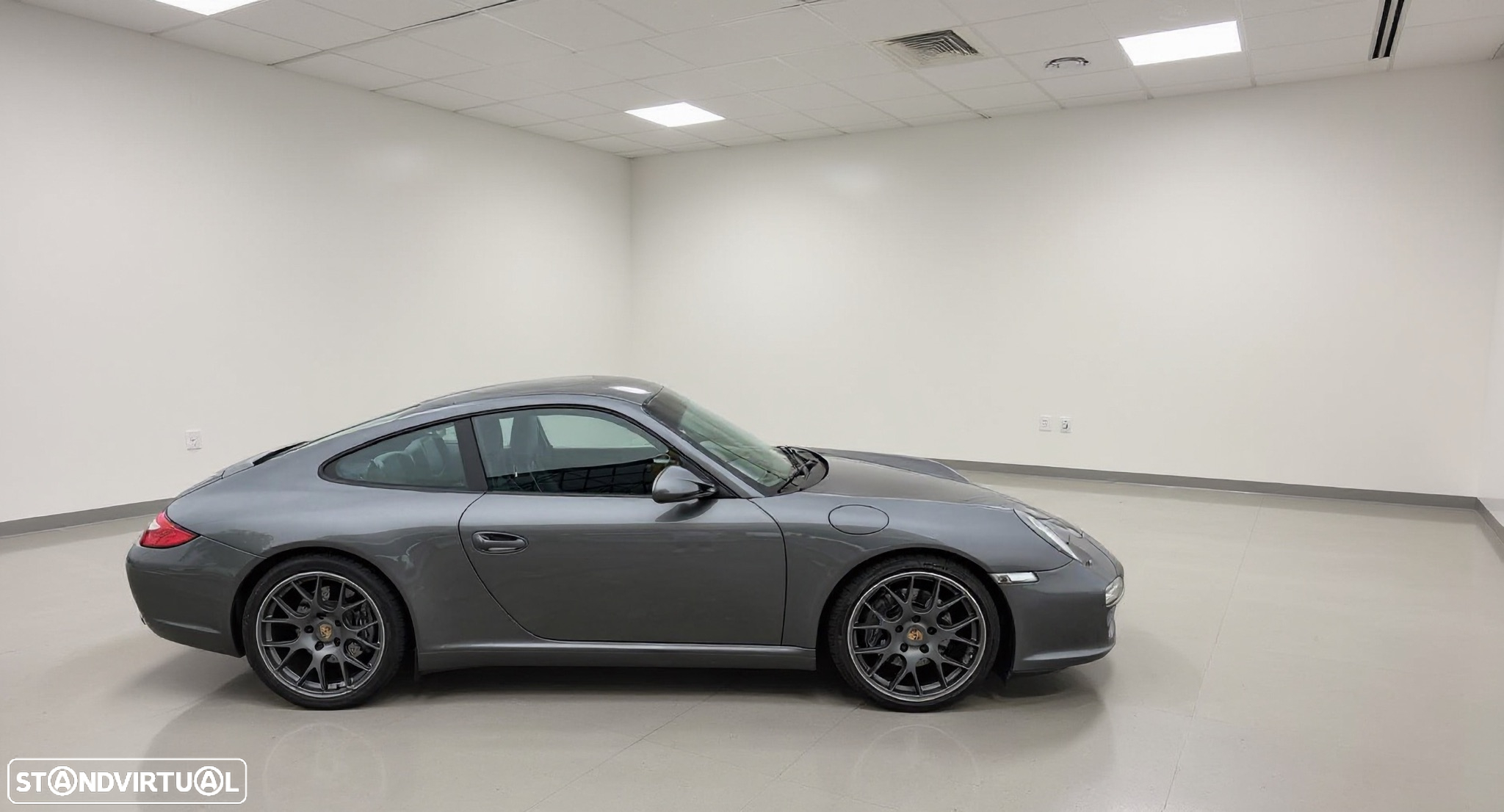 Porsche 911 (997) Carrera - 2
