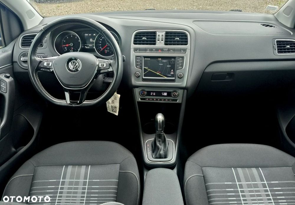 Volkswagen Polo - 6