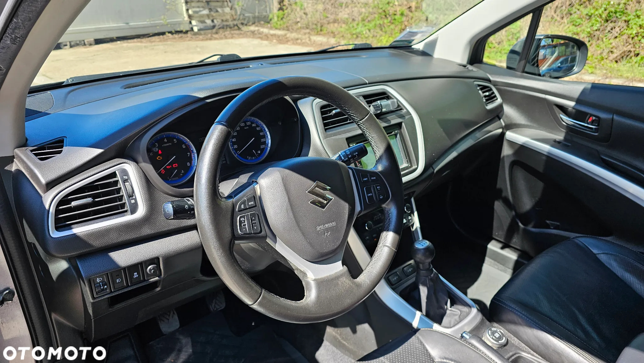 Suzuki SX4 S-Cross 1.6 Premium 4WD - 7