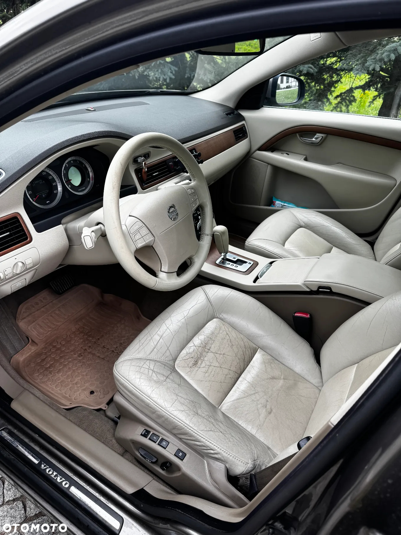 Volvo S80 3.2 Momentum - 6