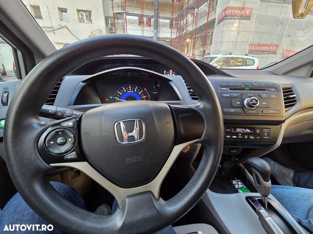 Honda Civic 1.8 i-VTEC AT Lifestyle - 10